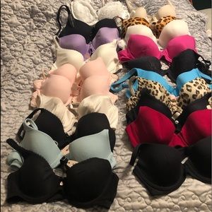 VICTORIA SECRET BRAS
